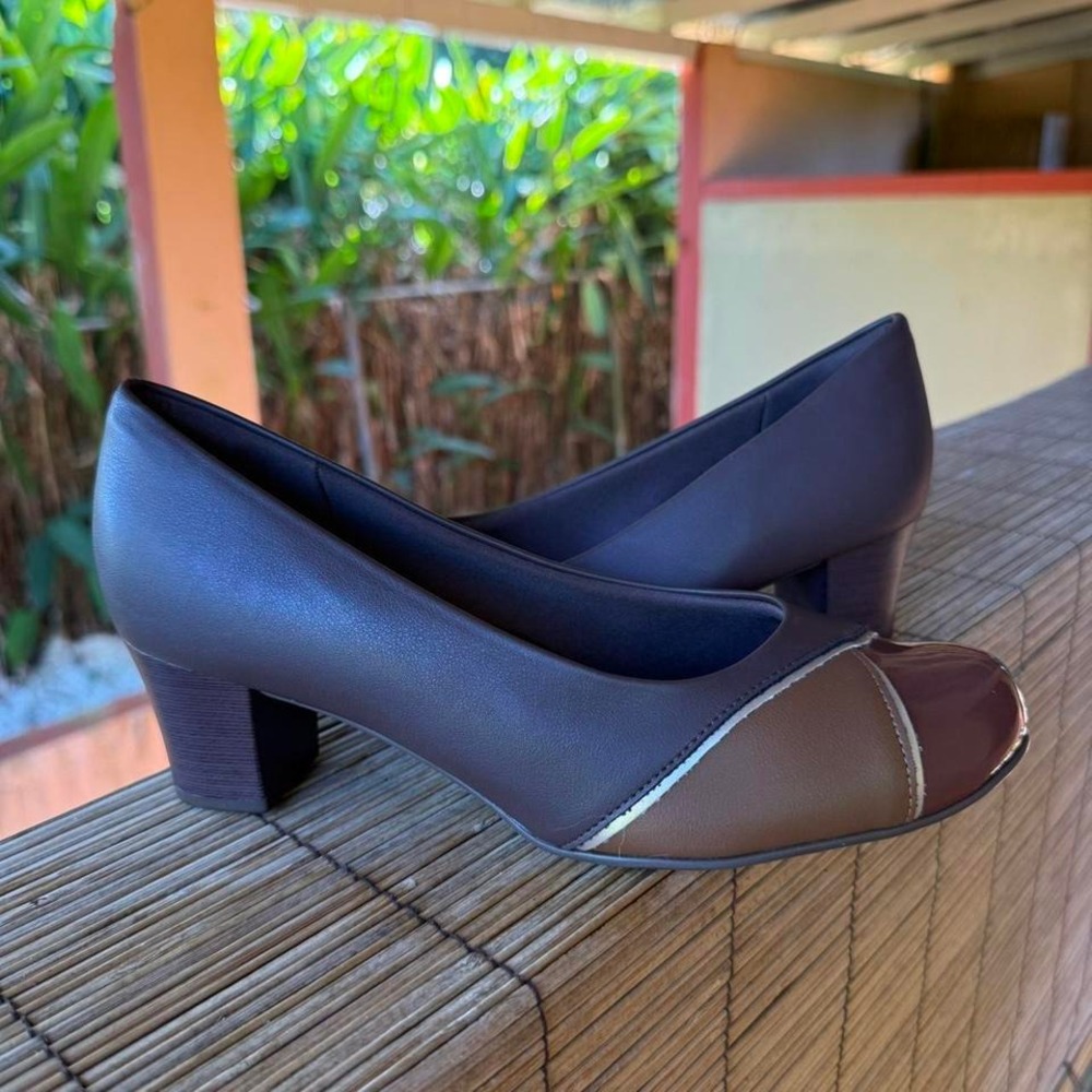 Piccadilly Women's Size 10 Brown Comfort Block Heel Pumps Brazil Leather Look‎